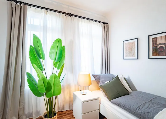 Spacious In - Sleeps 6 Lejlighed Strausberg